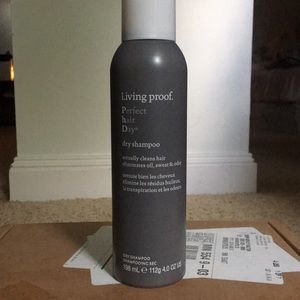 Living Proof Perfect Hair Day Dry Shampoo